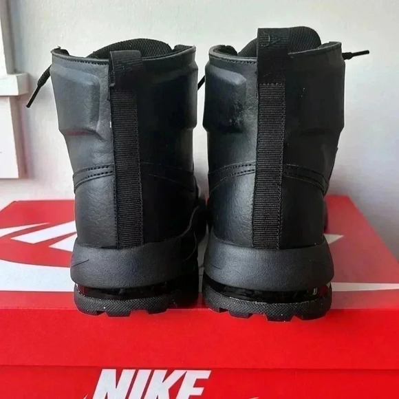 Nike | Black Air max goaterra boot 2.0 Kids 7Y / Women’s 8.5/9 Men 6.5/7 - Picture 7 of 11